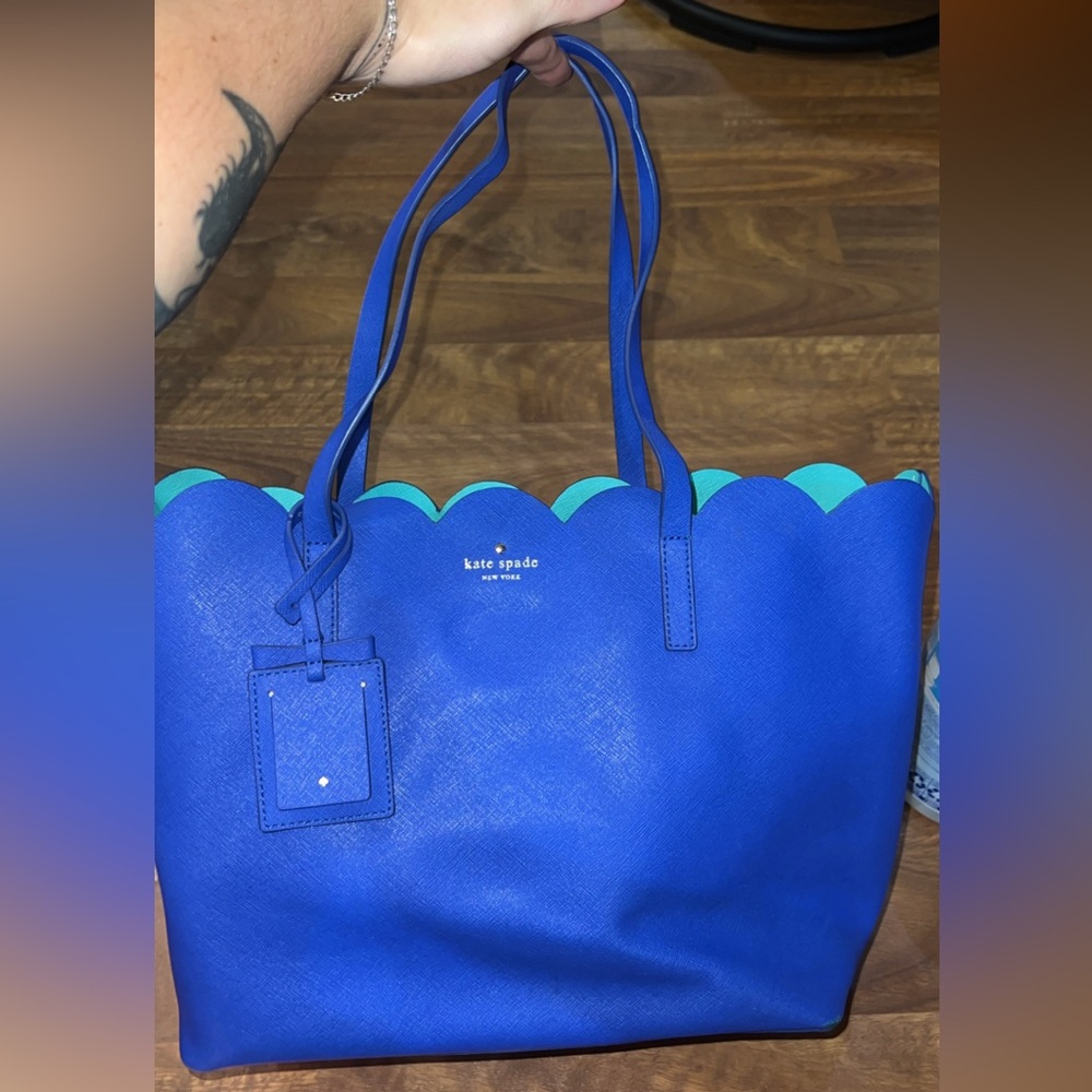 Kate Spade Lily Avenue Blue Green scalloped tote